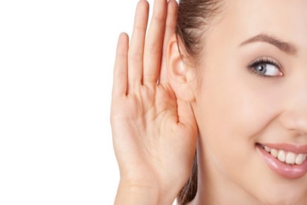 Kỹ năng lắng nghe để nắm bắt nhu cầu khách hàng cũng vô cùng quan trọng.