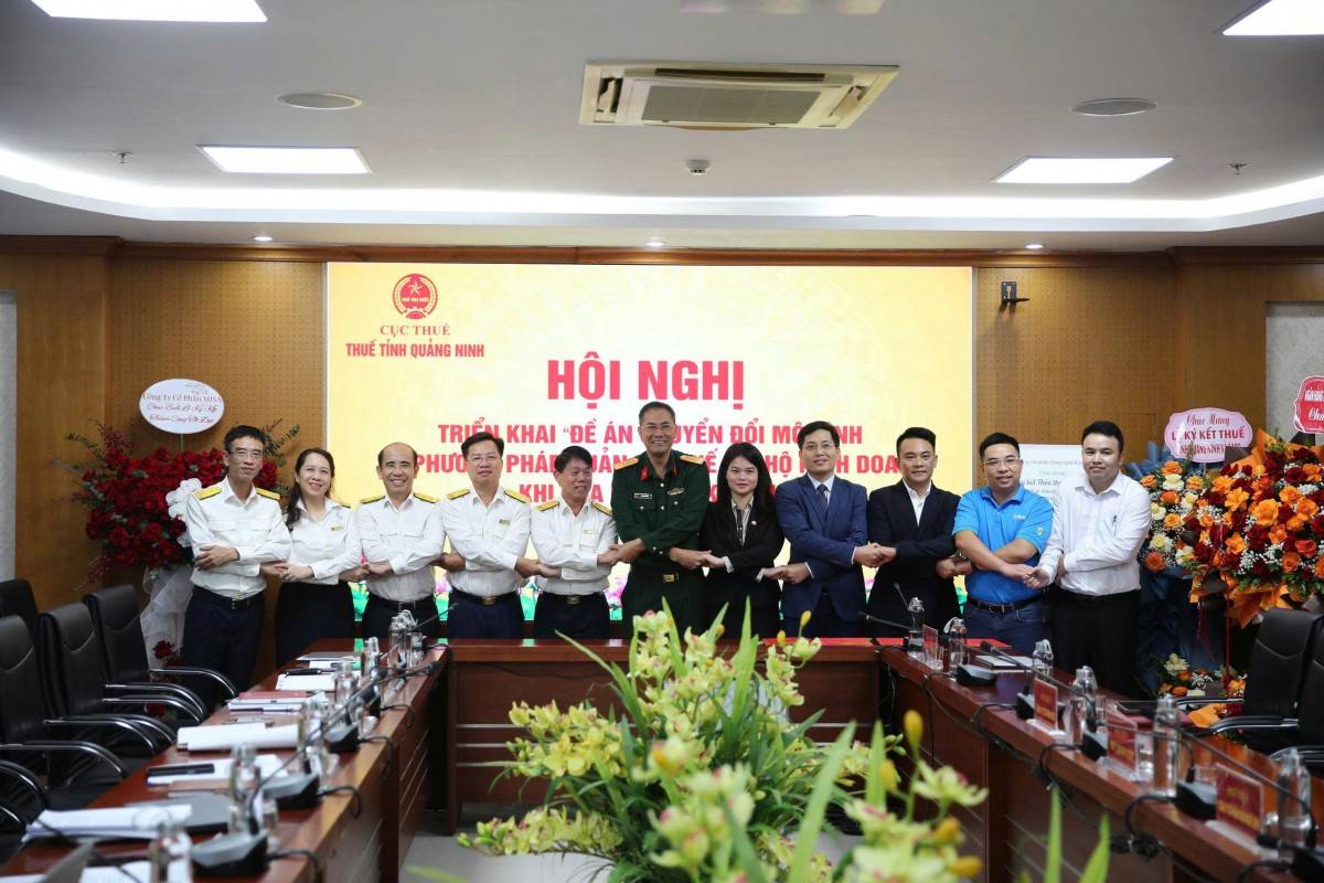 Lễ k&yacute; kết quy chế phối hợp giữa c&aacute;c đơn vị ng&agrave;nh thuế Quảng Ninh.