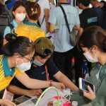 Việc làm Tết: Cơ hội vàng tăng thu nhập và nhận lì xì khủng